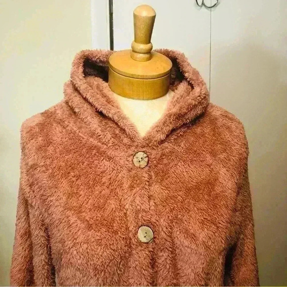 Hooded Teddy Fuzzy Dusty Pink Button Up Hooded Jacket Size Large with pockets - Picture 3 of 11